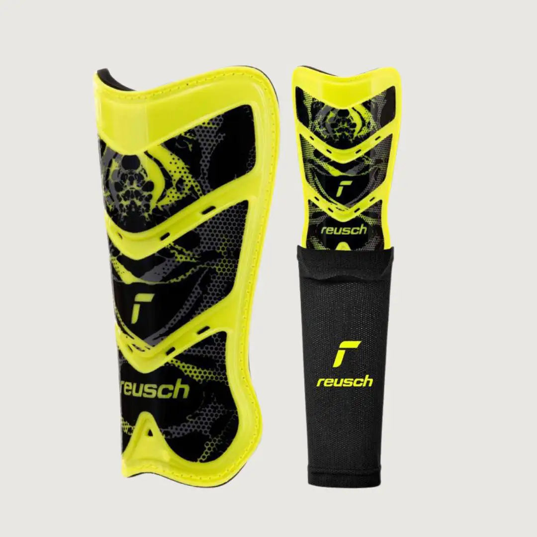 Reusch Shinguard Attrakt Supreme - Shinguard - Pro Sports | Shop online in Kuwait
