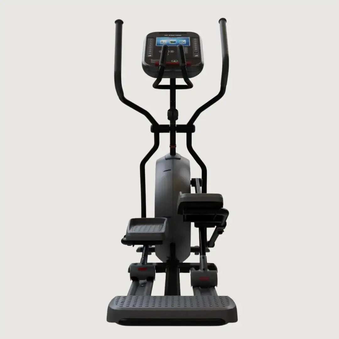 Star Trac 4 series Cross Trainer