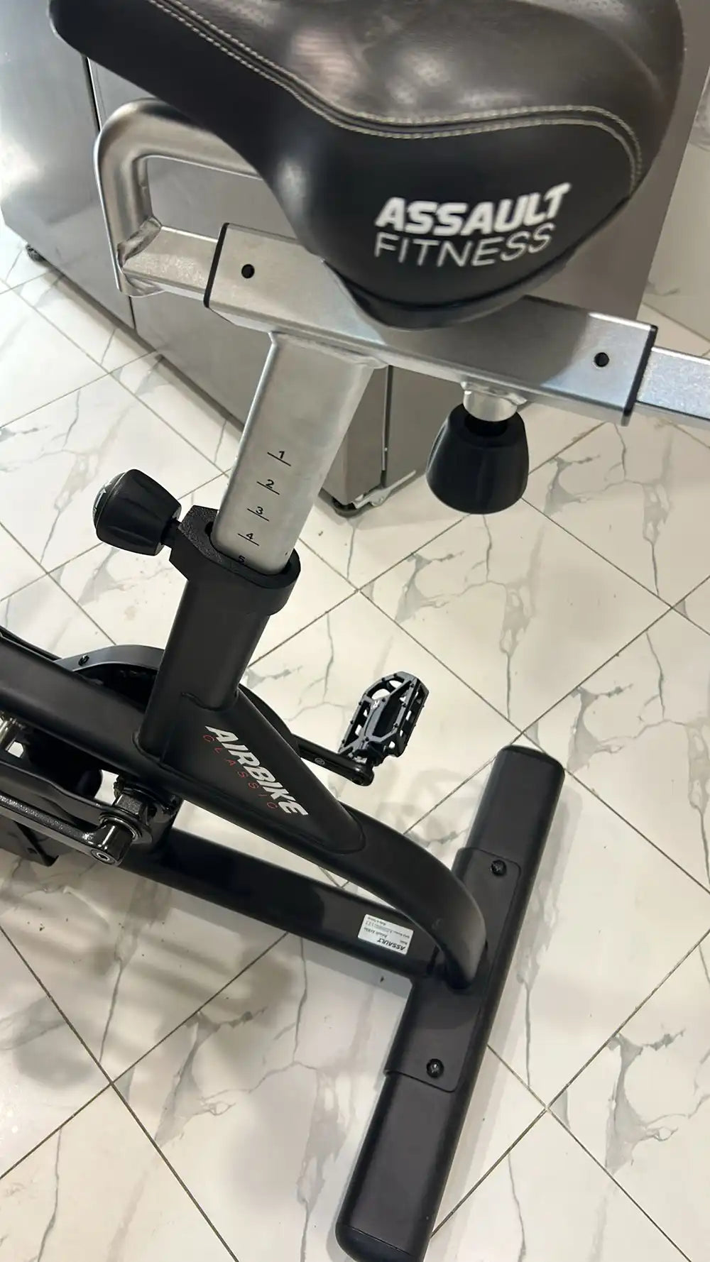 Assault AirBike Classic Black - Pre-Owned - Air Bike - Pro Sports | Shop online in Kuwait