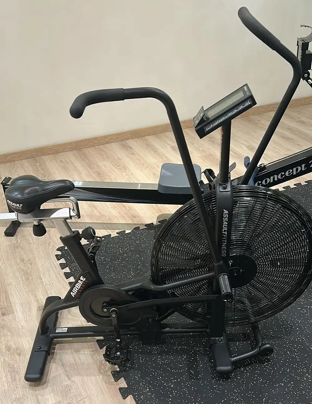 Assault AirBike Classic Black - Pre-Owned - Air Bike - Pro Sports | Shop online in Kuwait