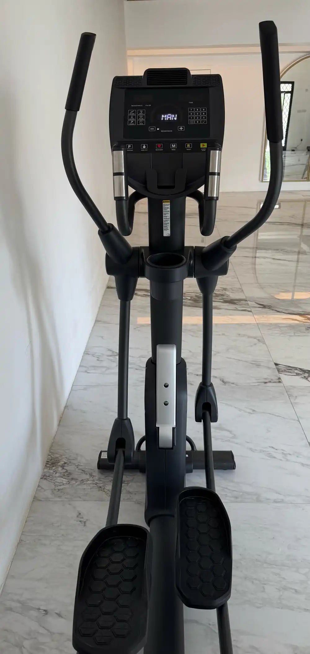 Axox Elliptical Elite Spacesaver AXE 202 - Pre-Owned