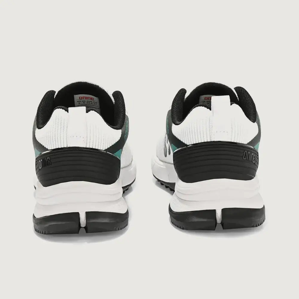 Dnine Commander 1 Rubber Studs Cricket Shoes