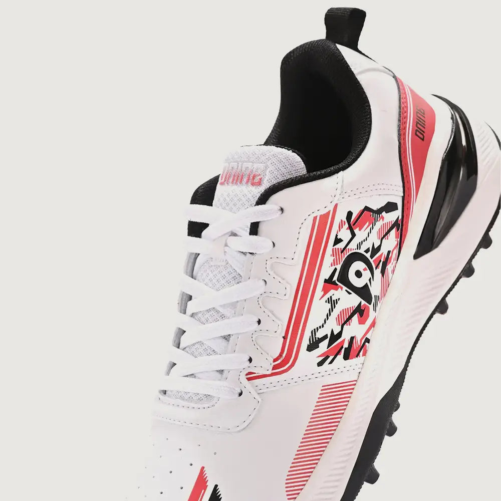 Dnine Performer 1 Rubber Studs Cricket Shoes