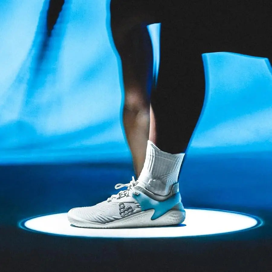 Vivobarefoot Motus Strength II Women - Skyway