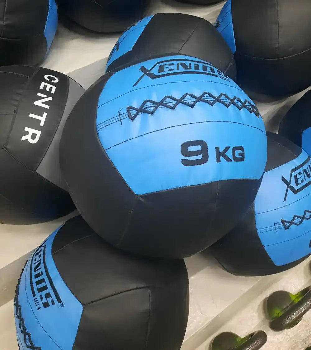 Xenios USA Wall Ball 15 kg - USED