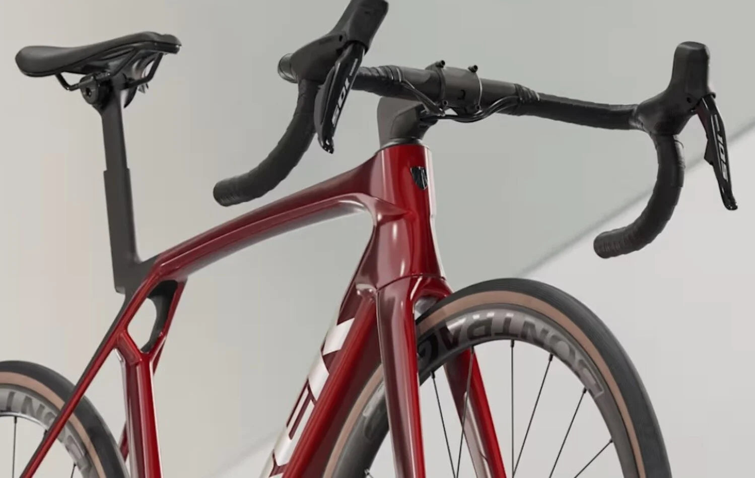 Trek Madone SL 6 Gen 8 Road Bike - Road Bikes - Pro Sports | Shop online in Kuwait