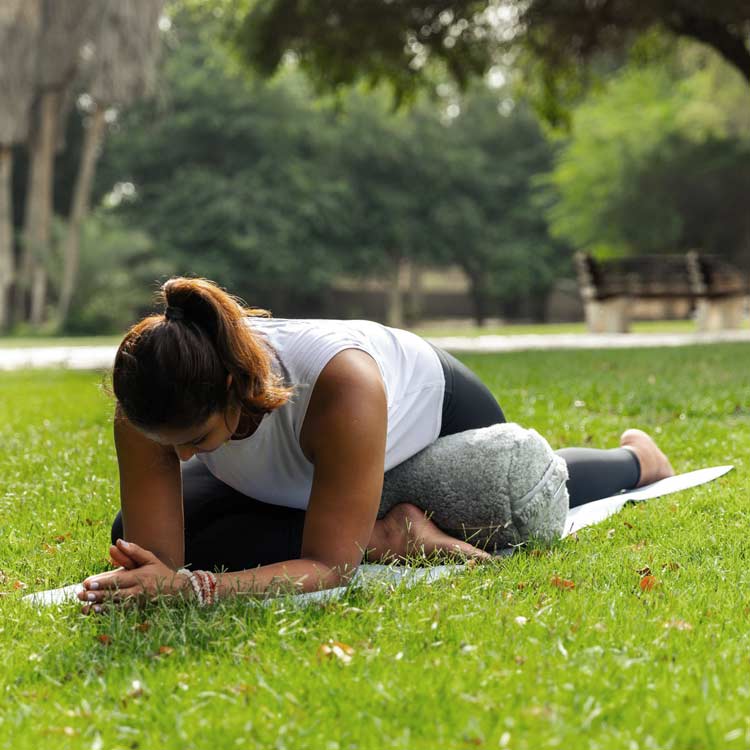 Manduka Wool Round Yoga Bolster-Bolster-Pro Sports