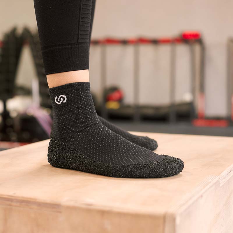 Skinners Black Dot Minimalist Footwear Pro Sports Kuwait